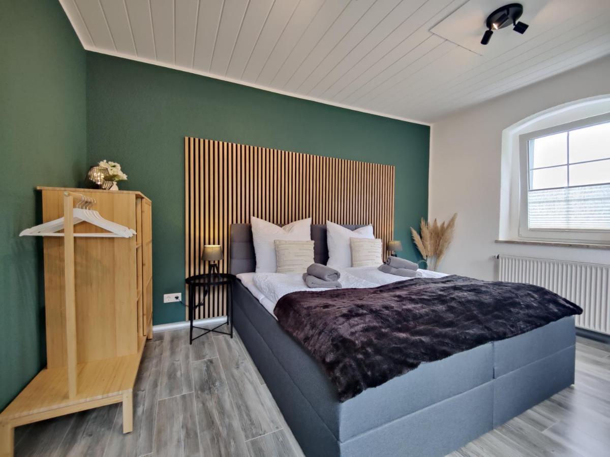 Ferienhaus Villa Adelsberg Mit Dachterrasse In Zentraler Lage Fuer Bis Zu 10 Personen Хемниц Экстерьер фото