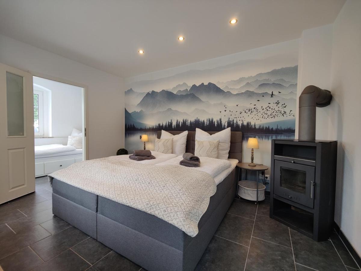 Ferienhaus Villa Adelsberg Mit Dachterrasse In Zentraler Lage Fuer Bis Zu 10 Personen Хемниц Экстерьер фото