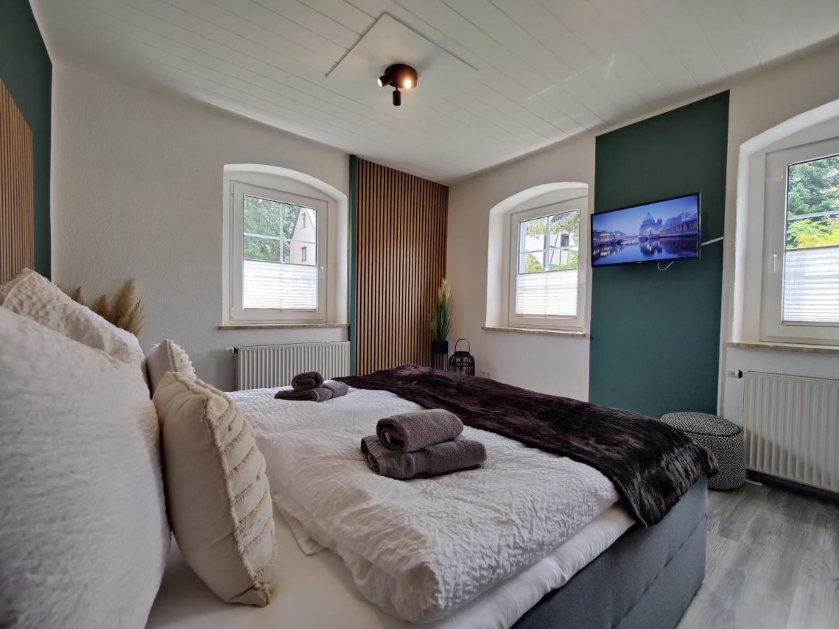 Ferienhaus Villa Adelsberg Mit Dachterrasse In Zentraler Lage Fuer Bis Zu 10 Personen Хемниц Экстерьер фото