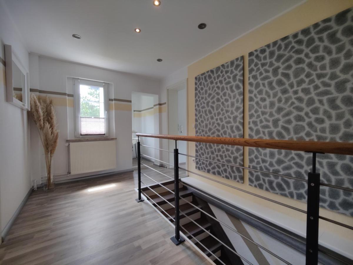 Ferienhaus Villa Adelsberg Mit Dachterrasse In Zentraler Lage Fuer Bis Zu 10 Personen Хемниц Экстерьер фото